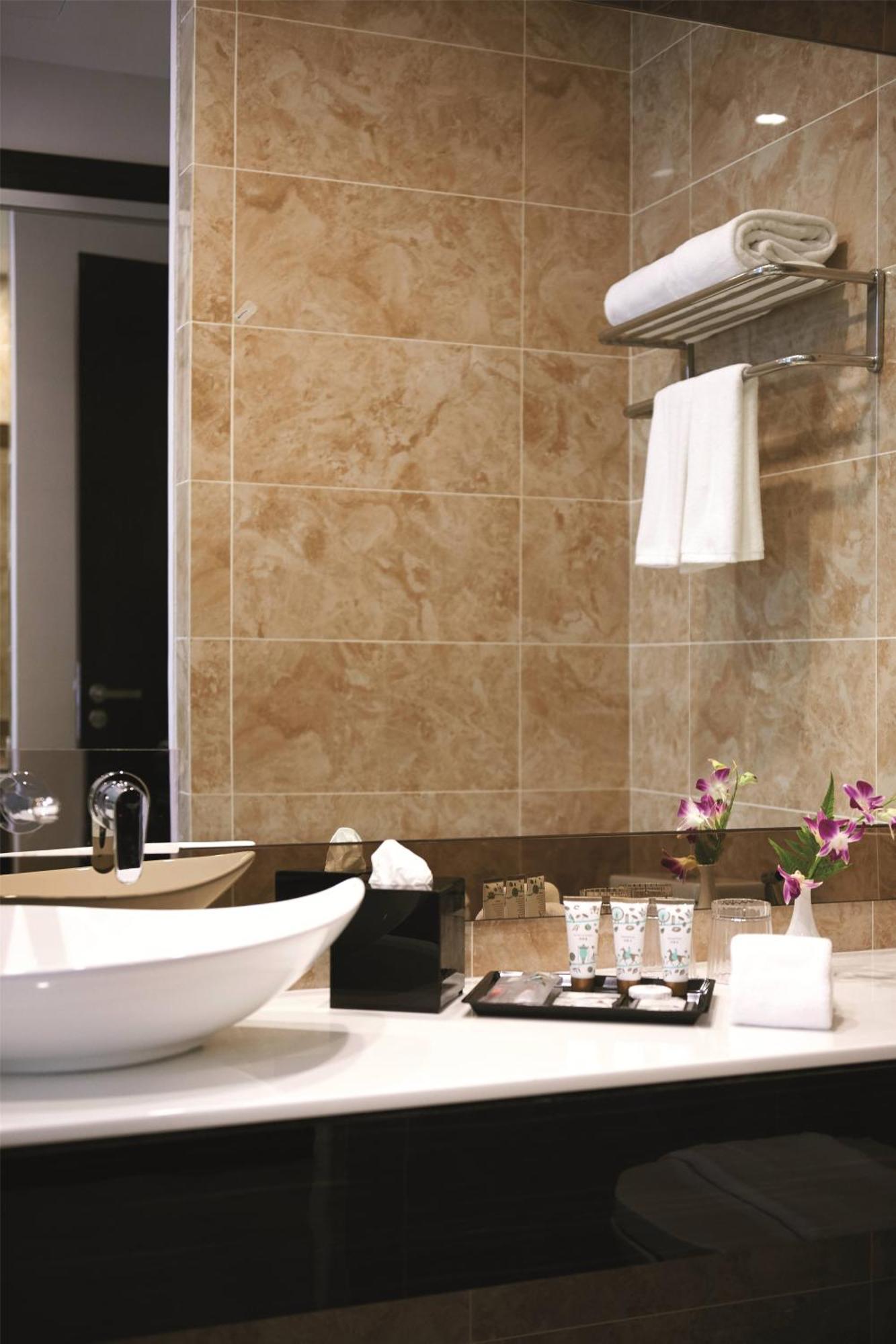 Two-Bedroom Suite @ Dorsett Residences - 1 Queen + 2 Single,843191753:JPEG